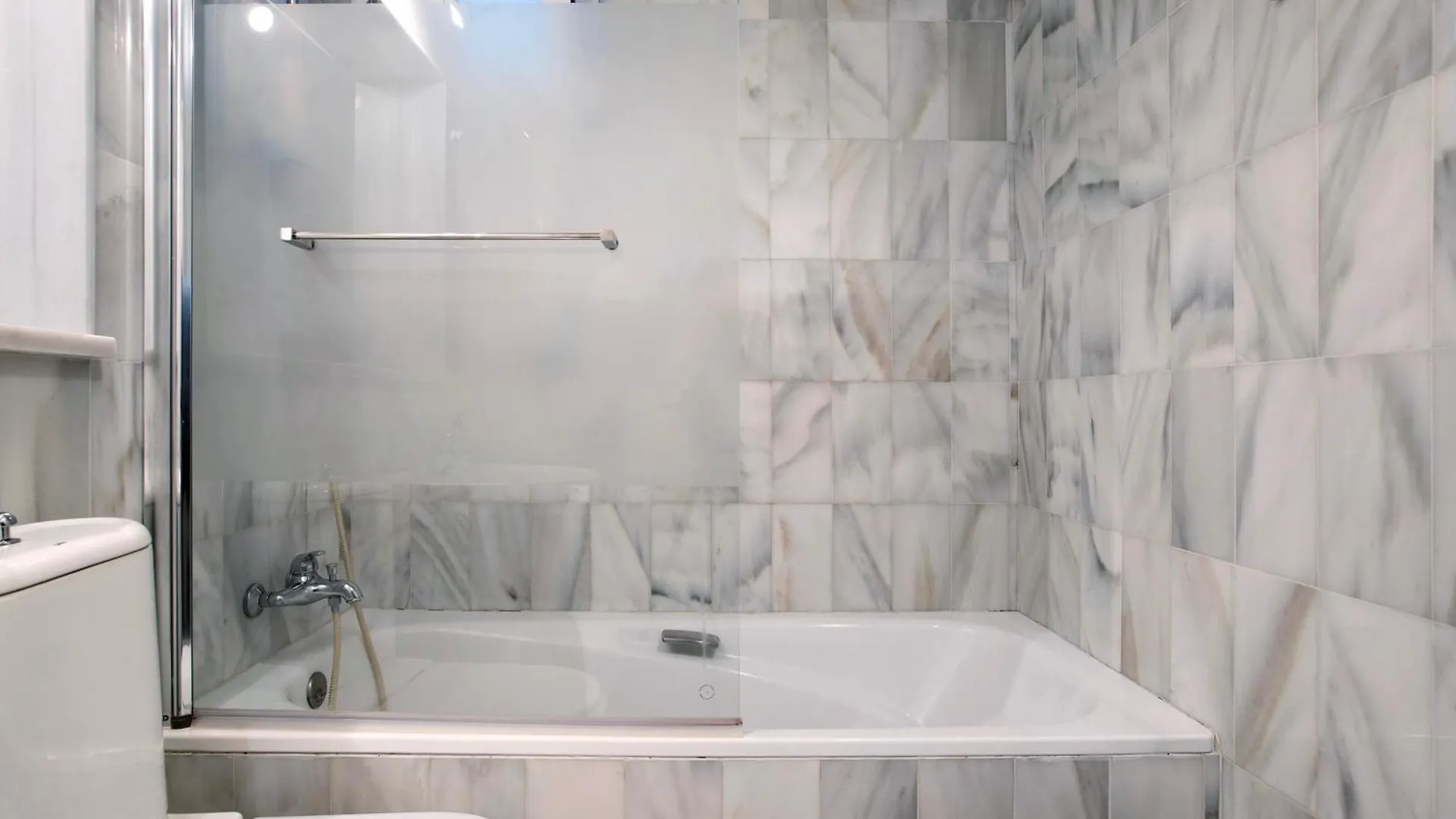 Apartament Don Juan Manuel 토레몰리노스